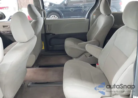 2015 Toyota Sienna L 7 Passenger from USA, damaged, VIN 5TDZK3DCXFS572089